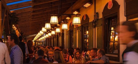 HEATSCOPE SPOT, Heizstrahler-Installation im Marstall Festzelt auf dem Oktoberfest